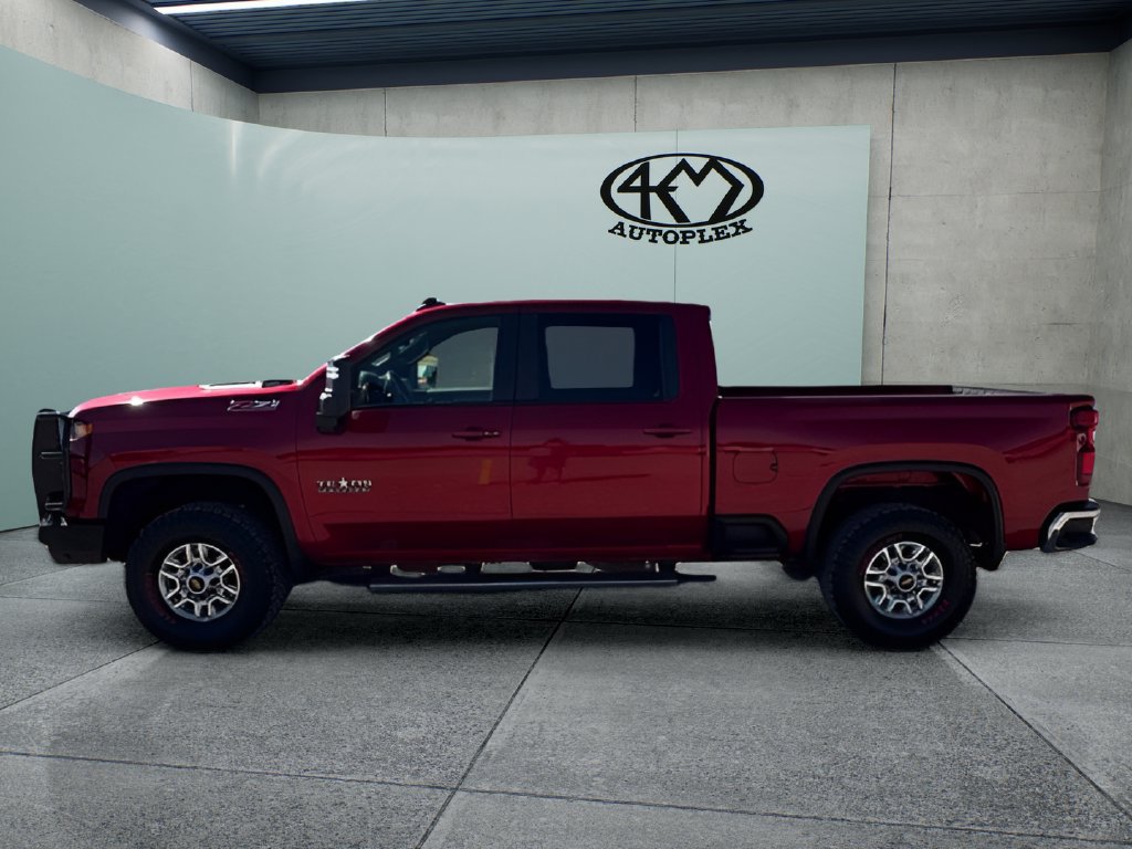 Used 2024 Chevrolet Silverado 2500 LT w/ Texas Edition AWD/4WD image 7