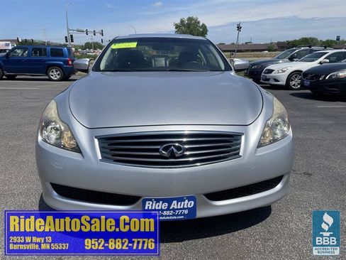 Used 2010 INFINITI G37 x Coupe w/ Premium Pkg AWD/4WD image 2