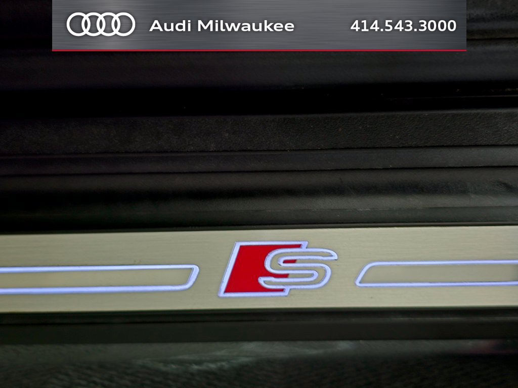 Used 2023 Audi Q5 2.0T Premium Plus w/ Premium Plus Package AWD/4WD image 19