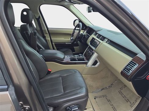 Used 2015 Land Rover Range Rover Supercharged image 12