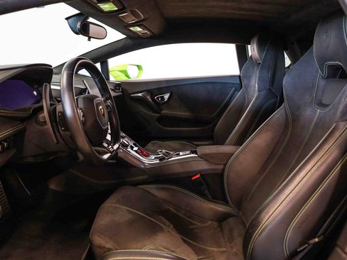 Used 2015 Lamborghini Huracan LP 610-4 AWD/4WD image 34