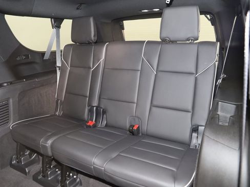 Used 2022 Cadillac Escalade ESV Premium Luxury image 61