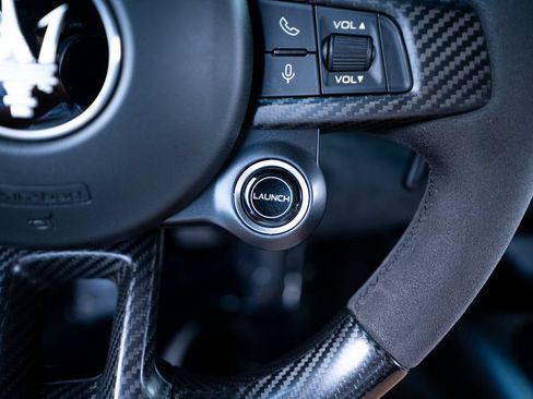Used 2022 Maserati MC20 Coupe RWD image 37