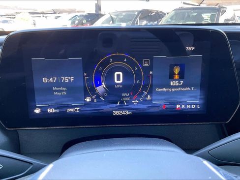 Used 2025 Chevrolet Traverse LT w/ Sun and Wheel Package AWD/4WD image 26