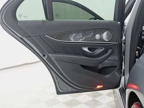 Used 2018 Mercedes-Benz E 63 AMG S image 42