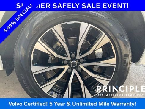 Certified 2024 Volvo XC60 B5 Core w/ Protection Package Premier AWD/4WD image 13