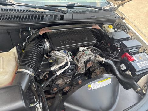 Used 2009 Jeep Grand Cherokee Laredo image 24