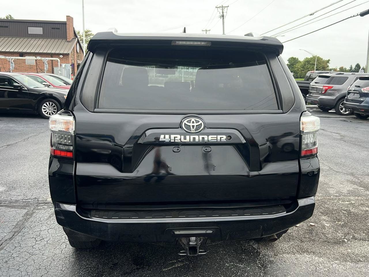 Used 2016 Toyota 4Runner SR5 Premium AWD/4WD image 5