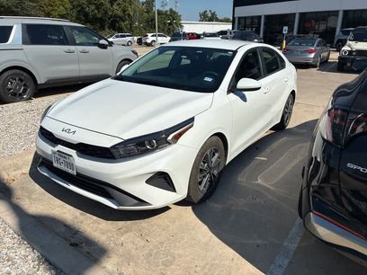 Certified 2023 Kia Forte LXS