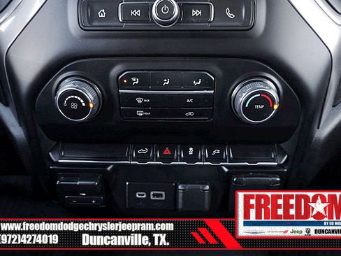 Used 2022 Chevrolet Silverado 2500 Custom w/ Custom Convenience Package image 23