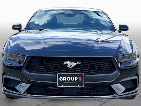 Used 2025 Ford Mustang Premium RWD image 4