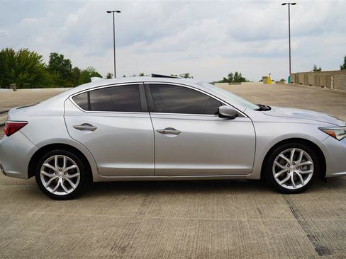 Used 2019 Acura ILX FWD image 7