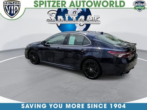 Used 2022 Toyota Camry XSE FWD image 7