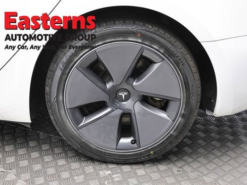 Used 2023 Tesla Model 3 Standard Range RWD image 8