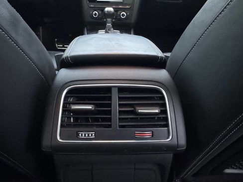 Used 2015 Audi SQ5 Premium Plus image 21