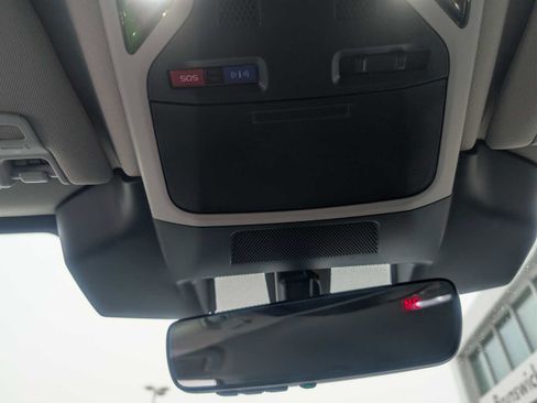 Certified 2025 Subaru Outback Premium w/ Popular Package #1A image 12