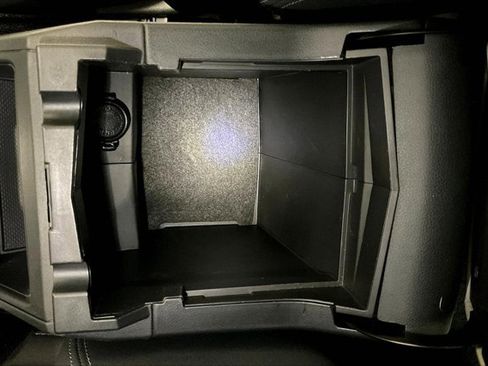 Used 2021 Subaru Forester Premium image 40