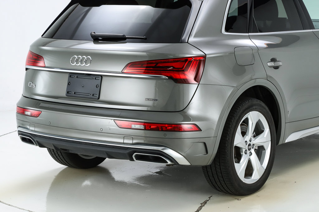 Used 2023 Audi Q5 2.0T Premium Plus w/ Premium Plus Package AWD/4WD image 18