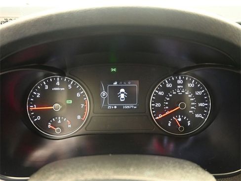 Used 2018 Kia Optima LX image 14