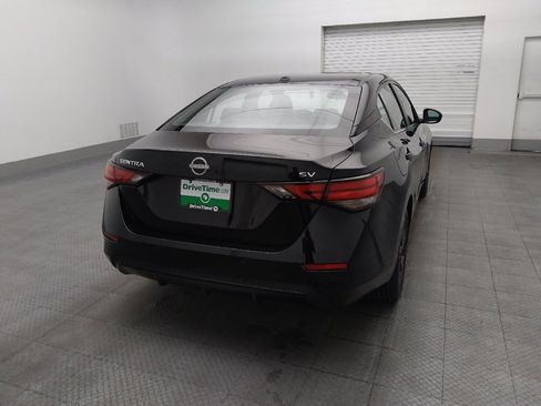 Used 2024 Nissan Sentra SV image 7