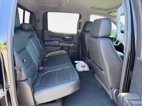 Used 2019 GMC Sierra 1500 Denali w/ Technology Package AWD/4WD image 18
