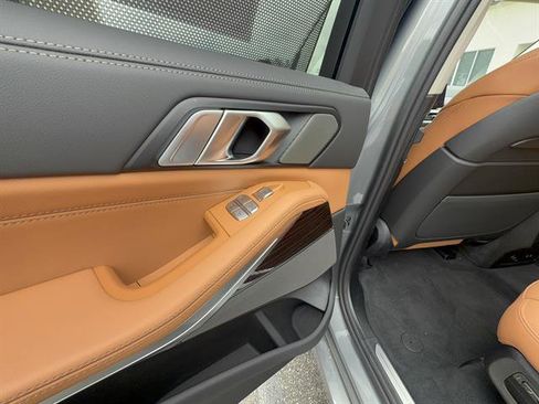 New 2026 BMW X7 xDrive40i AWD/4WD image 26