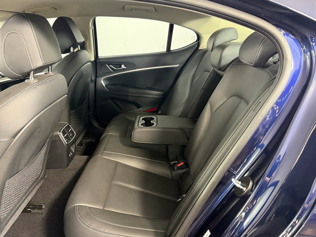 Used 2026 Genesis G70 2.5T RWD image 17