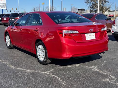Used 2012 Toyota Camry L 4dr Sedan image 7