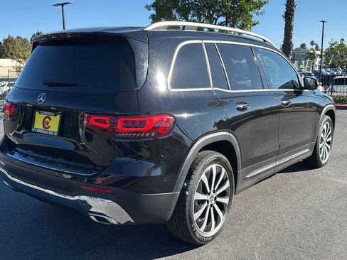 Used 2021 Mercedes-Benz GLB 250 image 3