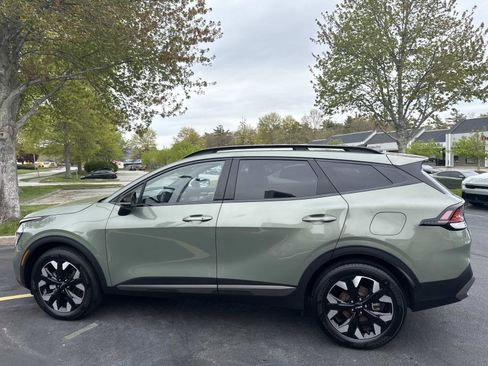 Used 2023 Kia Sportage X-Line w/ X-Line Premium Package AWD/4WD image 2