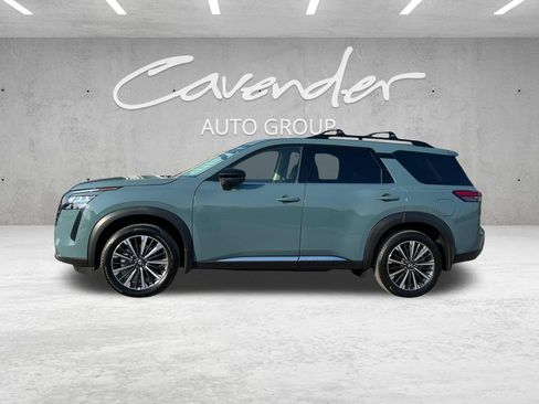 New 2026 Nissan Pathfinder Platinum FWD image 14
