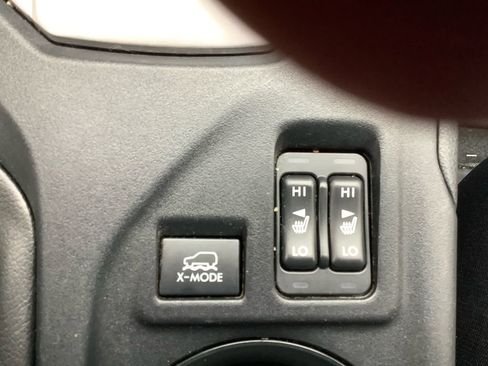 Used 2019 Subaru Crosstrek 2.0i Premium image 27