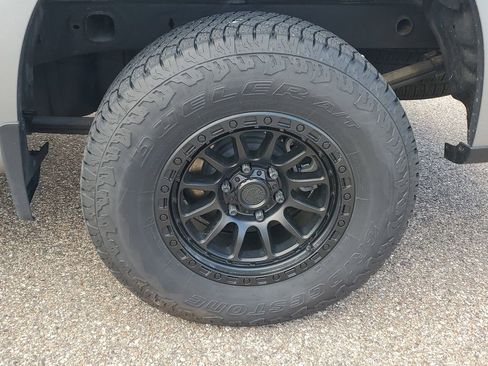 Used 2025 Chevrolet Silverado 1500 W/T w/ WT Value Package image 5