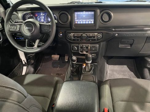 Used 2023 Jeep Wrangler Willys 4xe image 5