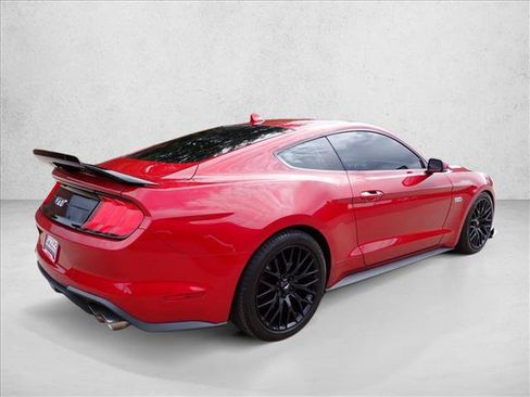 Used 2021 Ford Mustang GT Premium w/ GT Performance Package RWD image 4