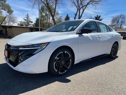 New 2026 Nissan Sentra SR image 1