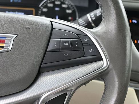 Used 2021 Cadillac XT5 Premium Luxury w/ LPO, Floor Liner Package AWD/4WD image 34
