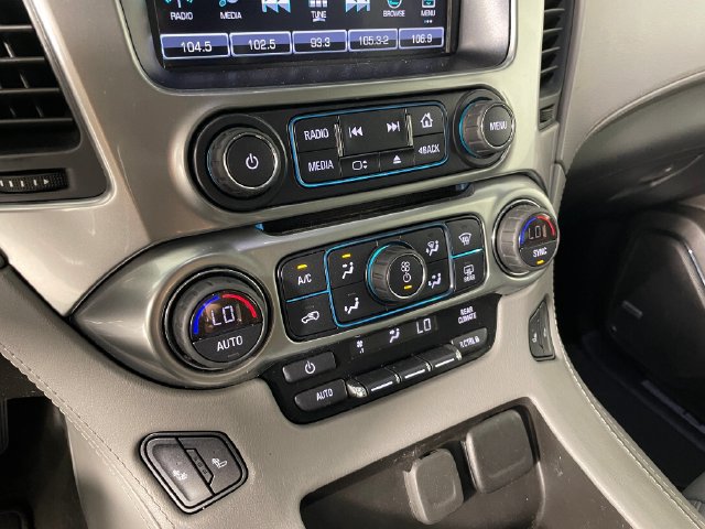 Used 2020 Chevrolet Suburban LT AWD/4WD image 8