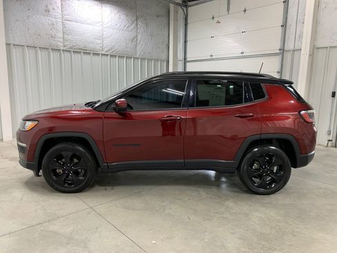 Used 2021 Jeep Compass Latitude AWD/4WD image 20
