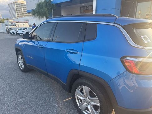 Used 2022 Jeep Compass Latitude FWD image 6