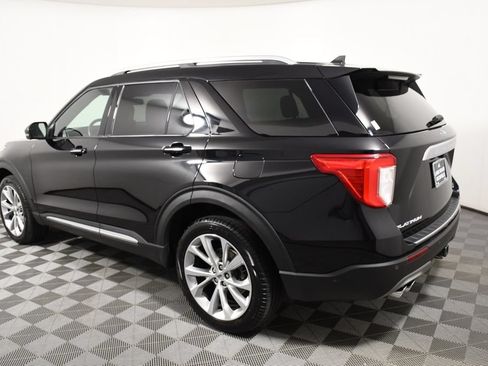 Used 2021 Ford Explorer Platinum w/ Equipment Group 601A AWD/4WD image 3