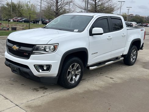 Used 2019 Chevrolet Colorado Z71 image 5