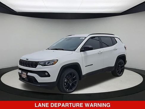 New 2026 Jeep Compass Latitude AWD/4WD image 4