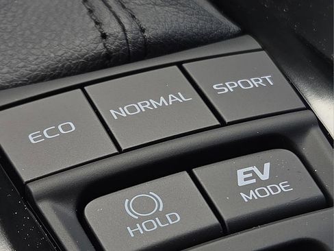 New 2026 Toyota Camry SE FWD image 22