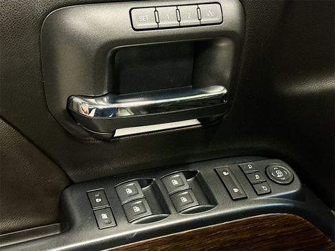 Used 2018 GMC Sierra 1500 Denali w/ Denali Ultimate Package image 20