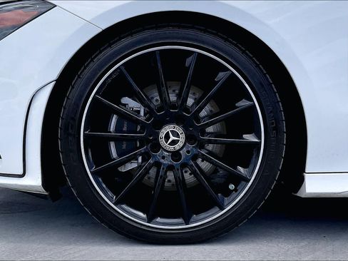 Used 2020 Mercedes-Benz CLA 250 image 8