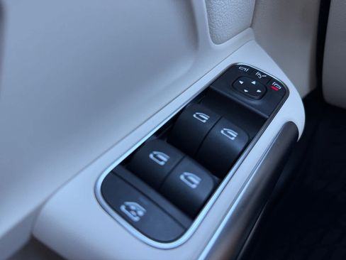 New 2026 Mercedes-Benz GLA 250 GLA 250 image 24