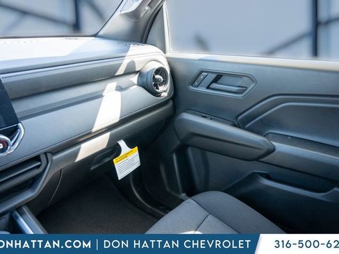 New 2026 Chevrolet Colorado Trail Boss AWD/4WD image 15
