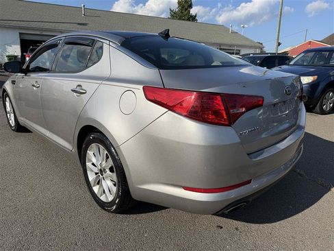 Used 2013 Kia Optima EX w/ Premium Pkg FWD image 4