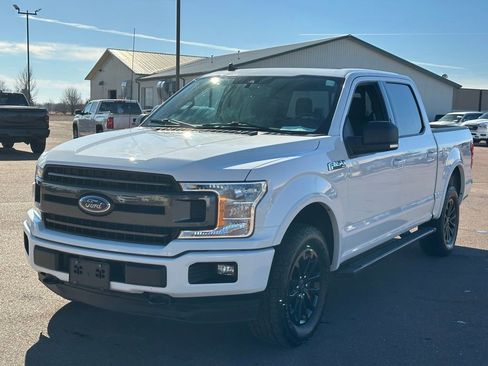 Used 2019 Ford F150 XLT w/ Equipment Group 302A Luxury image 4